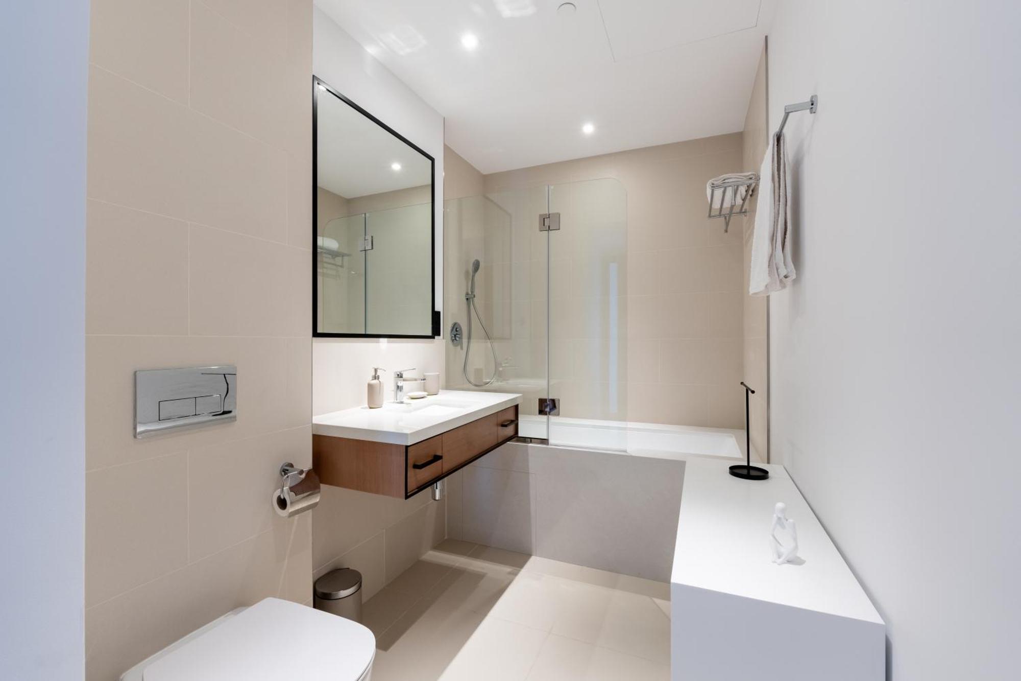 Apartment Vida Marina & Yacht Club 2 Bed With Beautiful View Dubai