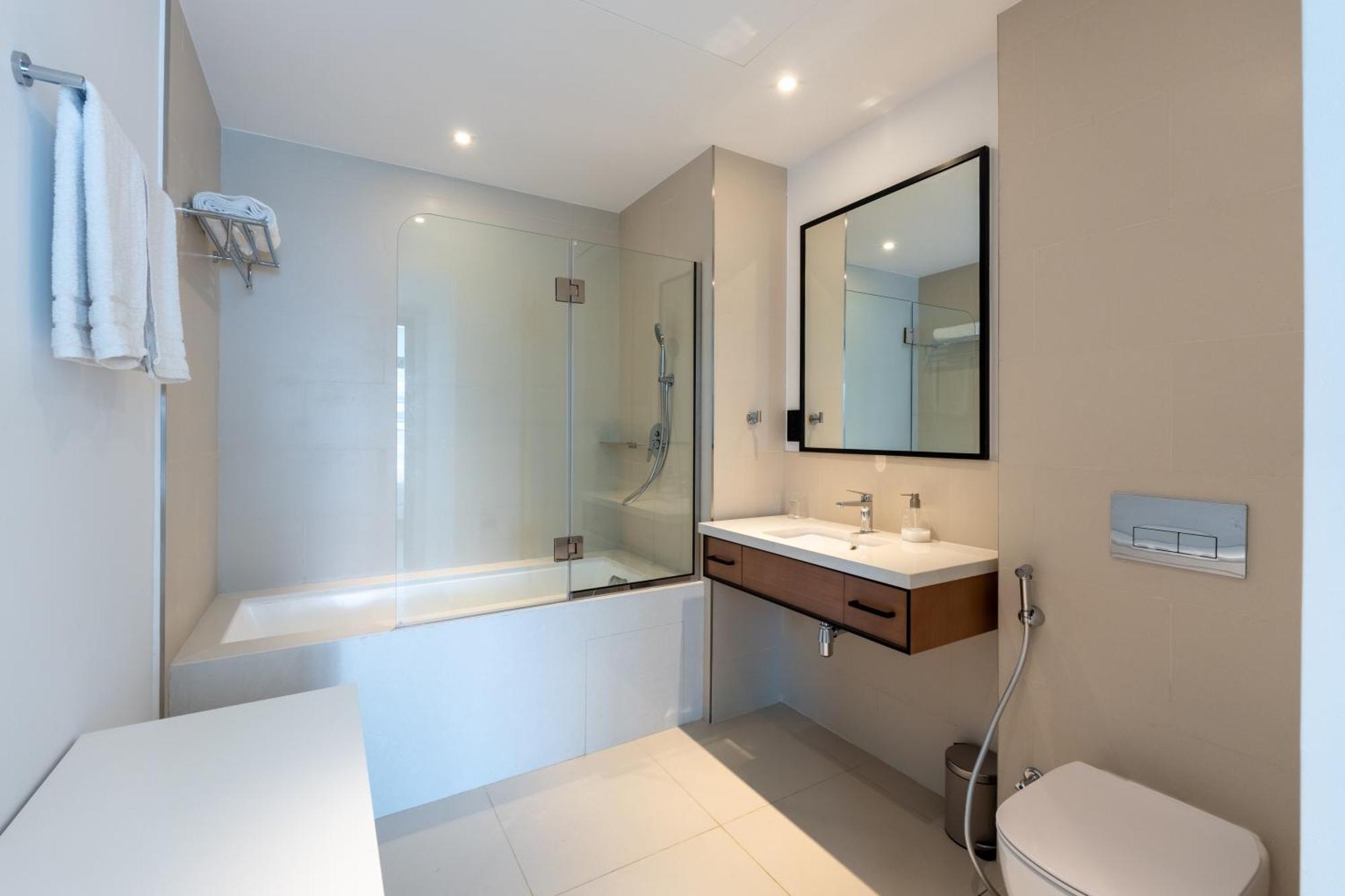 Vida Marina & Yacht Club 2 Bed With Beautiful View * Dubai